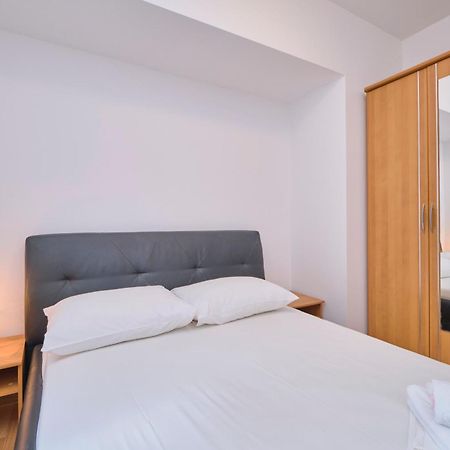 Apartment M6 Seget Vranjica Exterior photo